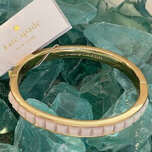 KATE SPADE NEAPOLITAN BANGLE BRACELET HINGED CLOSE BLUSH NWT